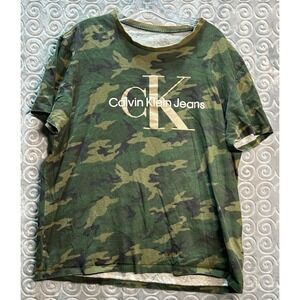 Calvin Klein Jeans T-Shirt Women's Camo Print Short Sleeve Top
